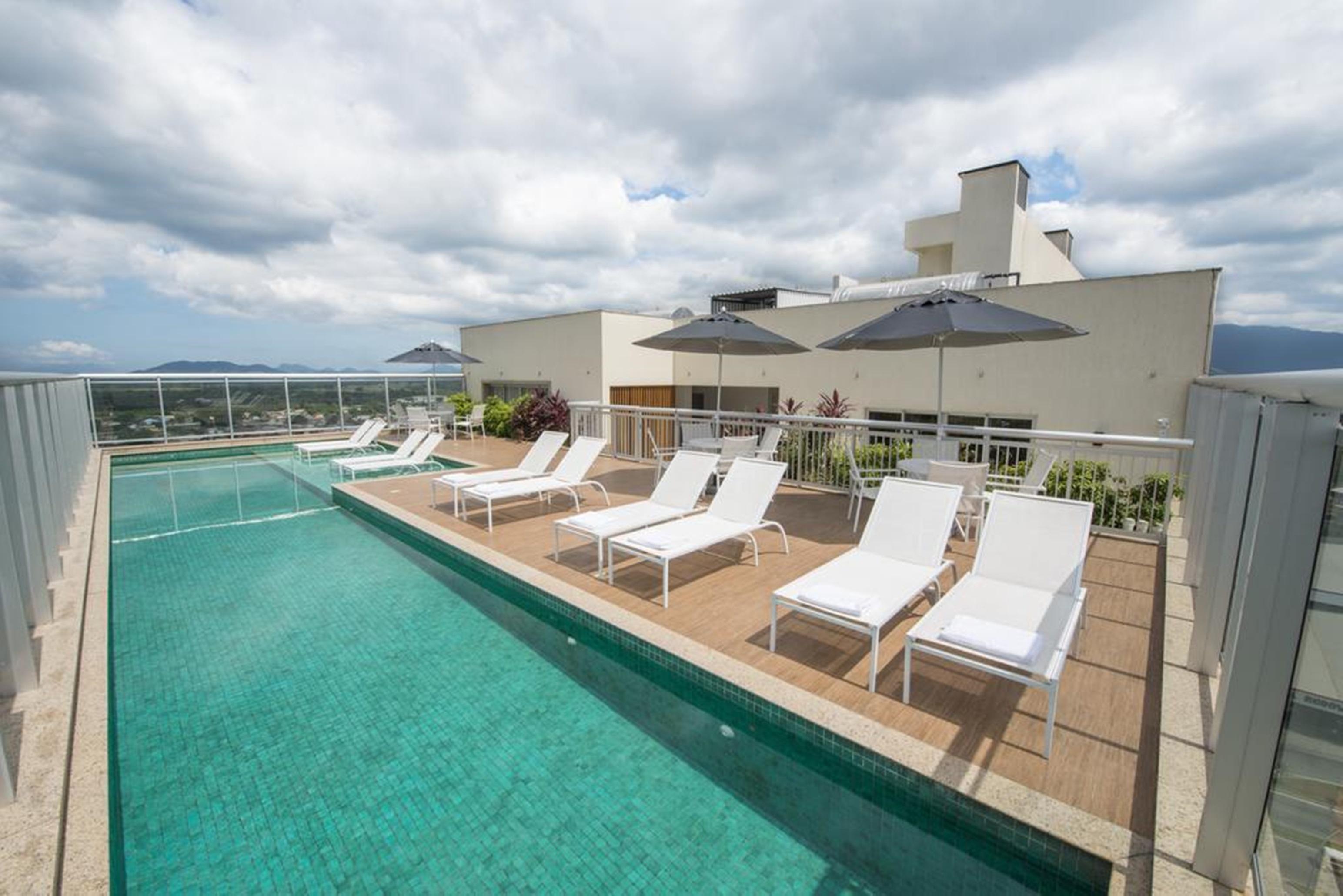 Promenade Fusion Itaguai Hotel Bagian luar foto